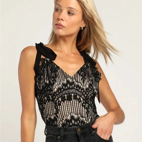 NWT Lulus Black Lace Tie-Up Bodysuit - Picture 2 of 10